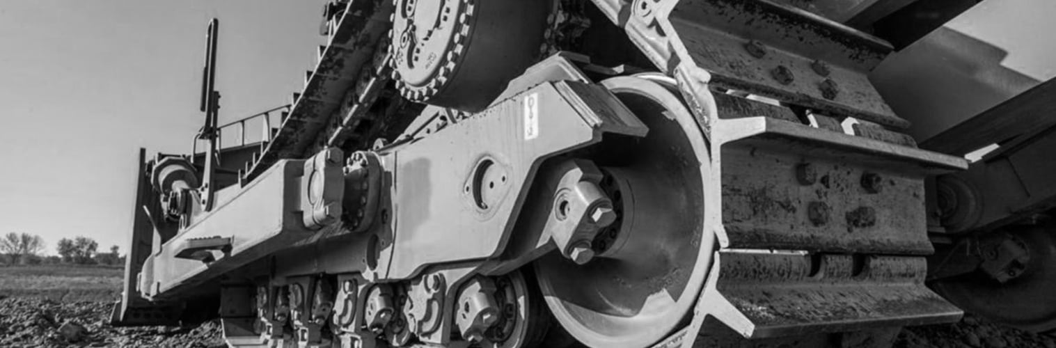 Dozer undercarriage Photo in Black and White